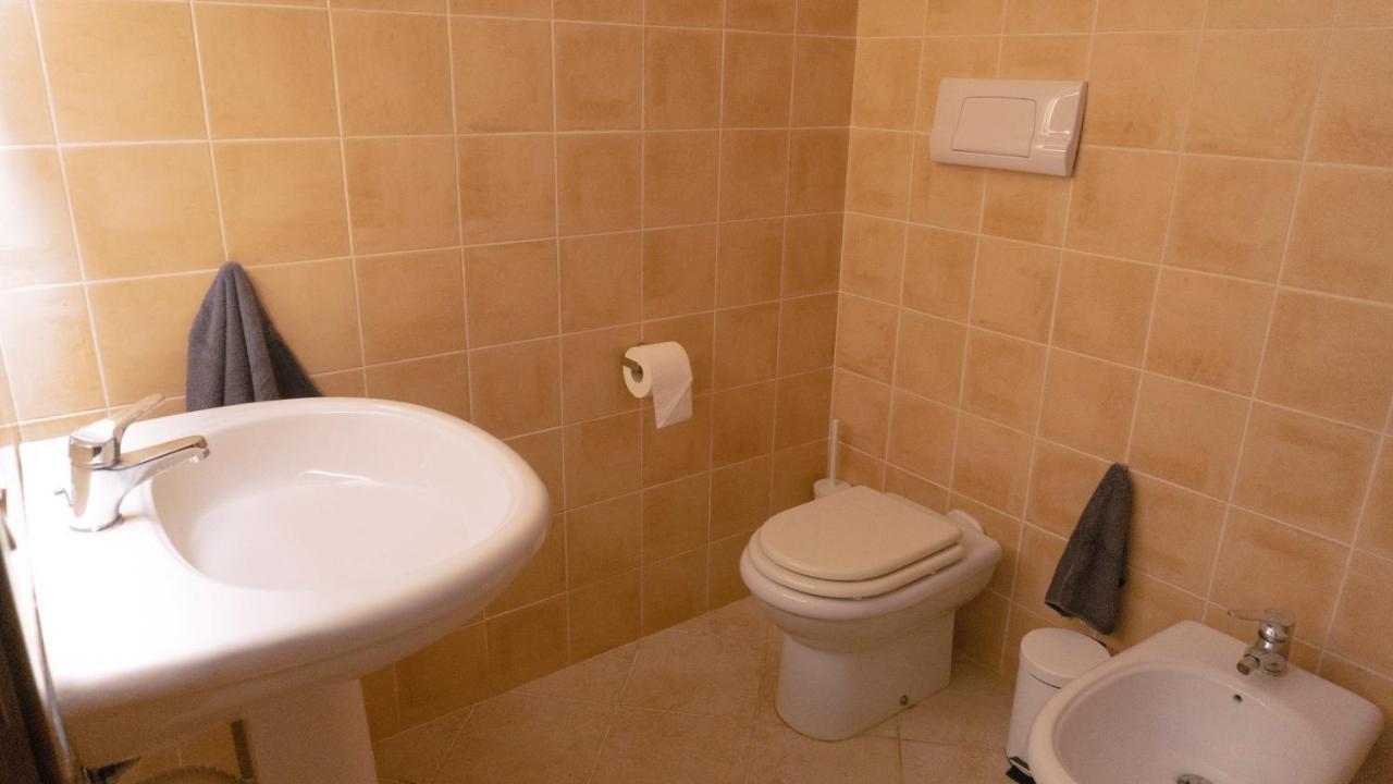 אולביה Sa Domu Downtown - Pms Casevacanze מראה חיצוני תמונה